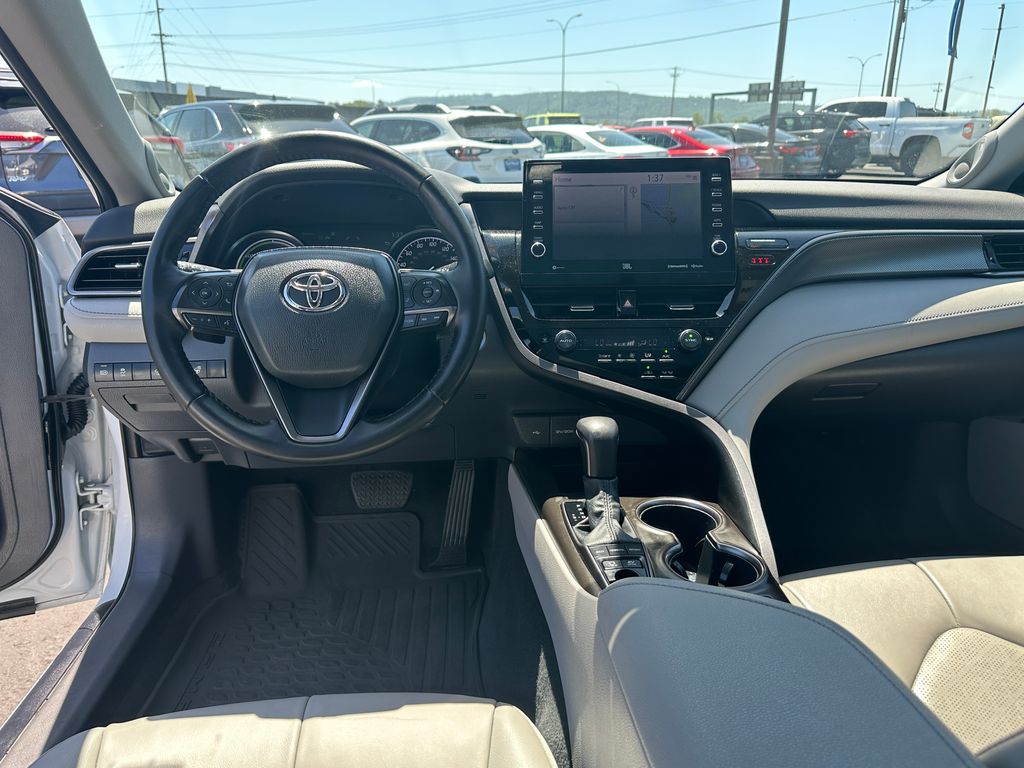 2023 Toyota Camry Hybrid XSE