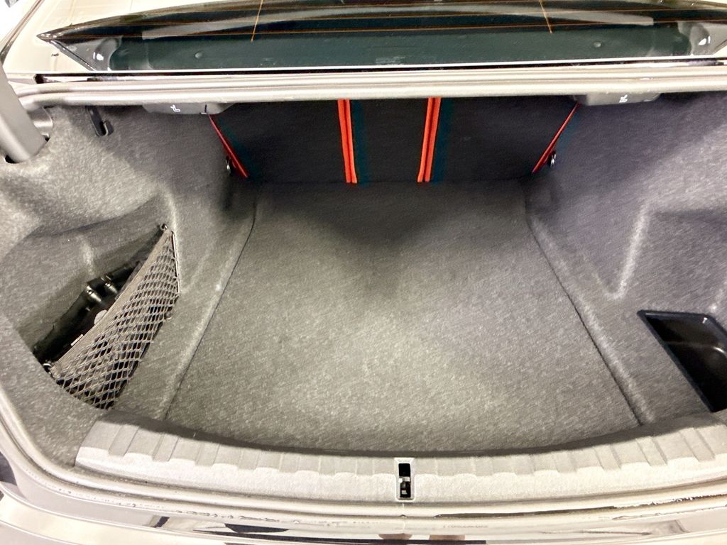 Thumbnail: 2025 BMW M3 - 27