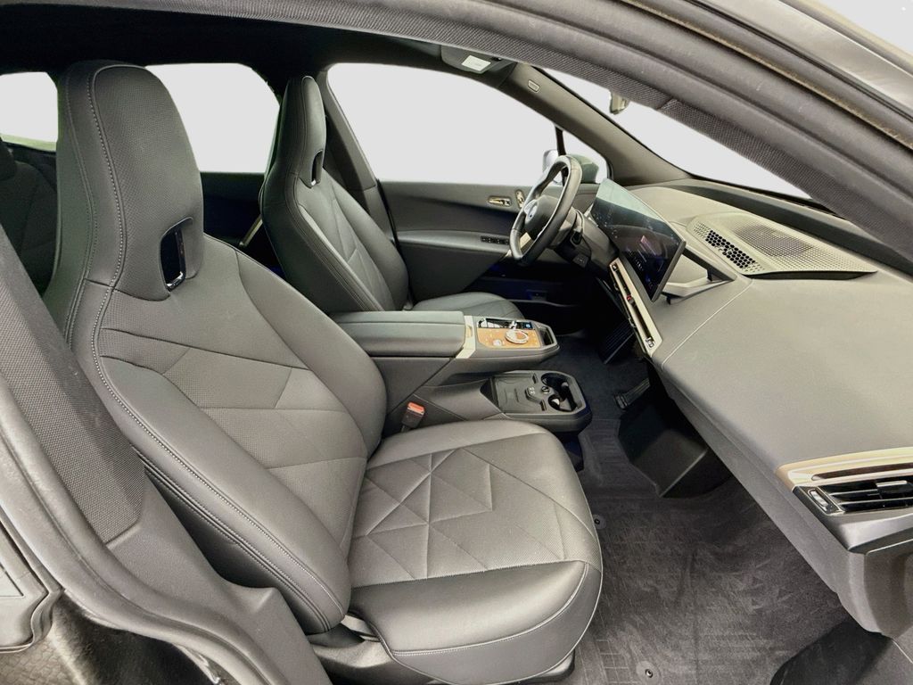 Certified Used 2025 Gray BMW xDrive50 image 19