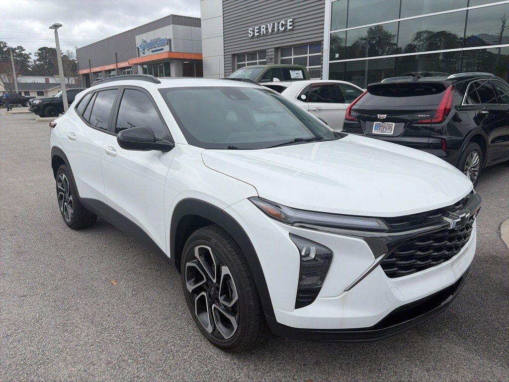 2025 Chevrolet Trax FWD 2RS