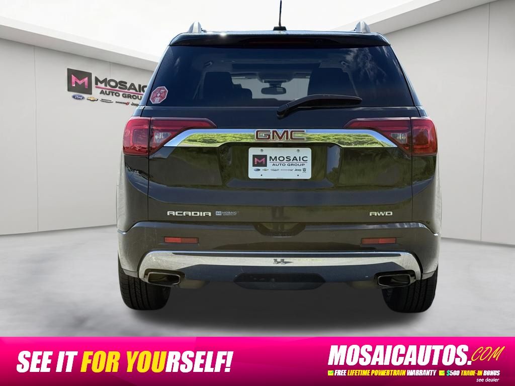 2017 GMC Acadia