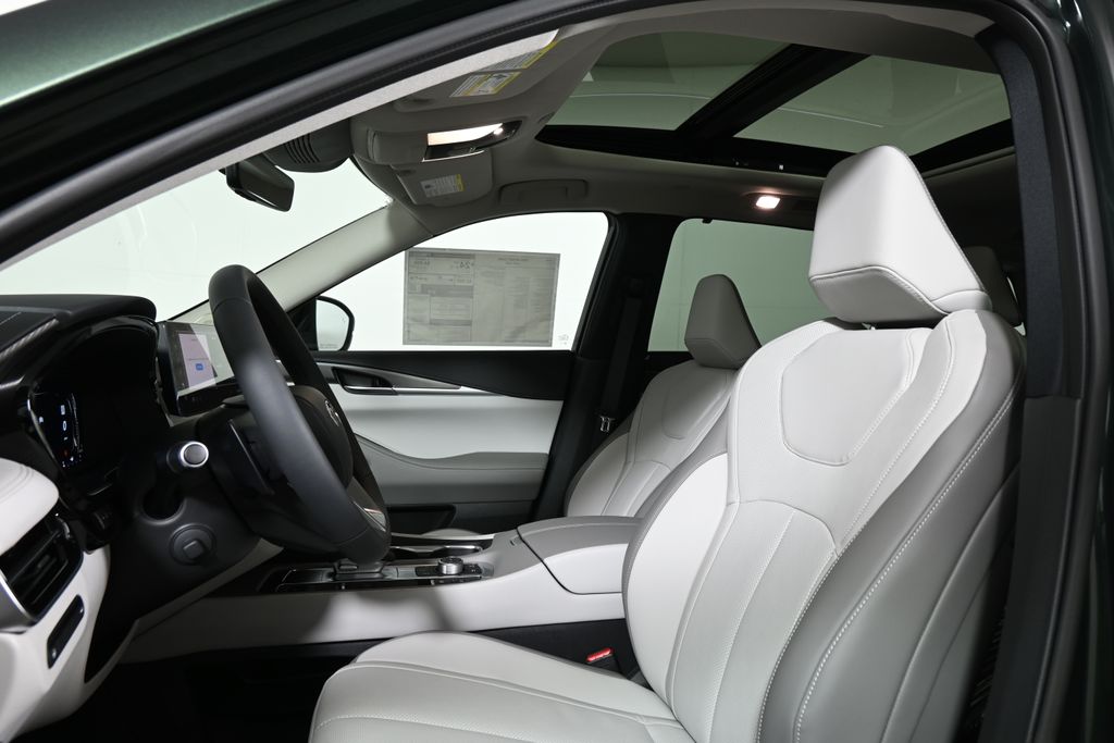 Thumbnail: 2026 INFINITI QX60 - 14
