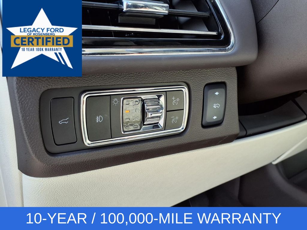 2024 Lincoln Navigator Black Label Black at Cook Ford