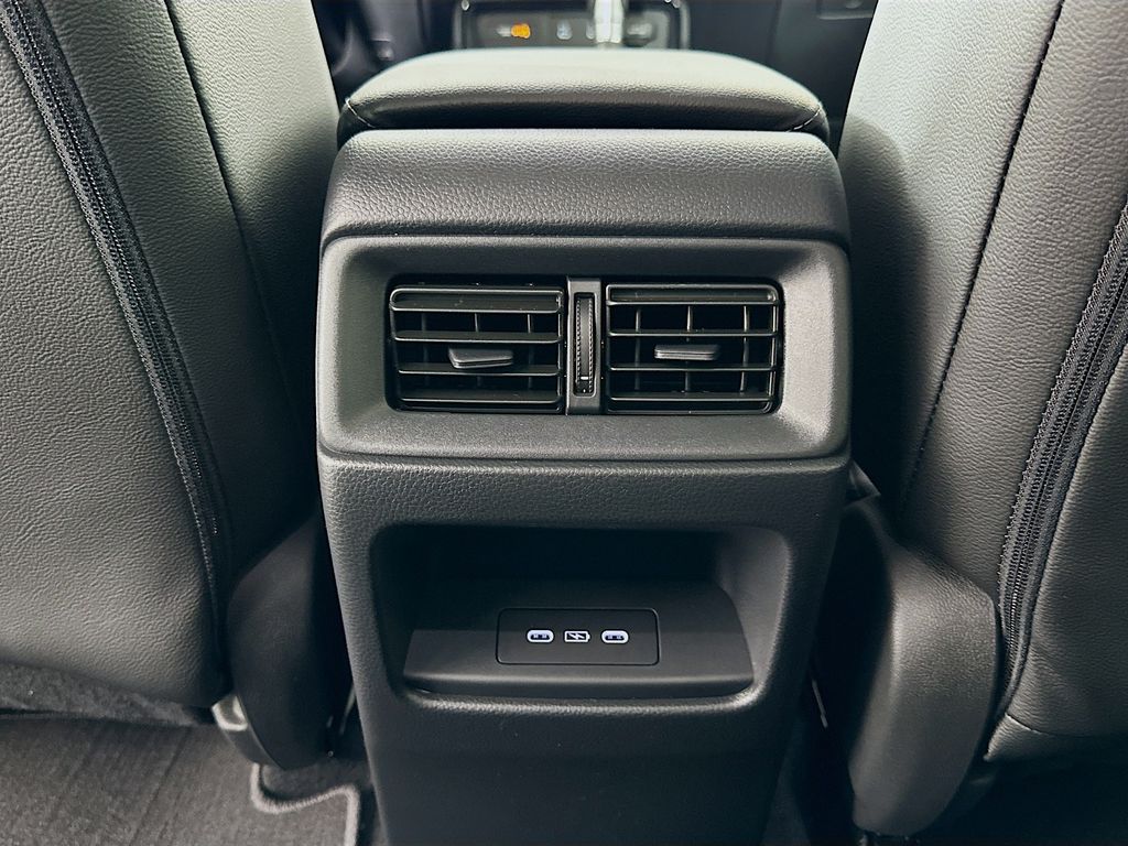 Thumbnail: 2026 Honda CR-V - 17