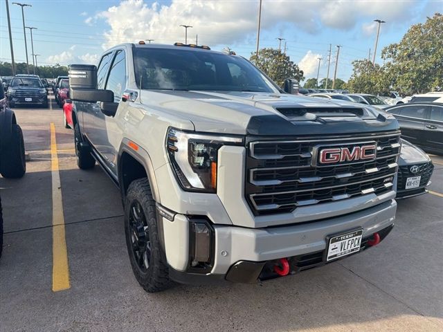 2024 GMC Sierra 4WD Crew Cab Standard Box AT4's photo