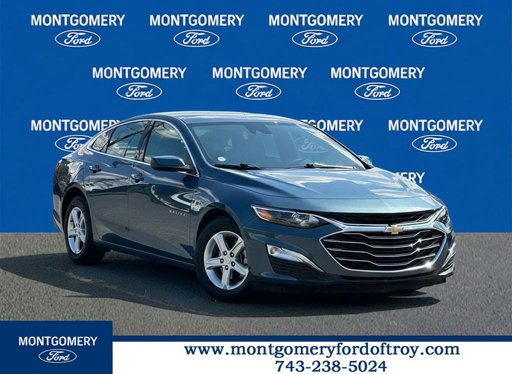 Lakeshore Blue Metallic 2024 Chevrolet Malibu Sedan Front-Wheel Drive Continuously Variable Transmission