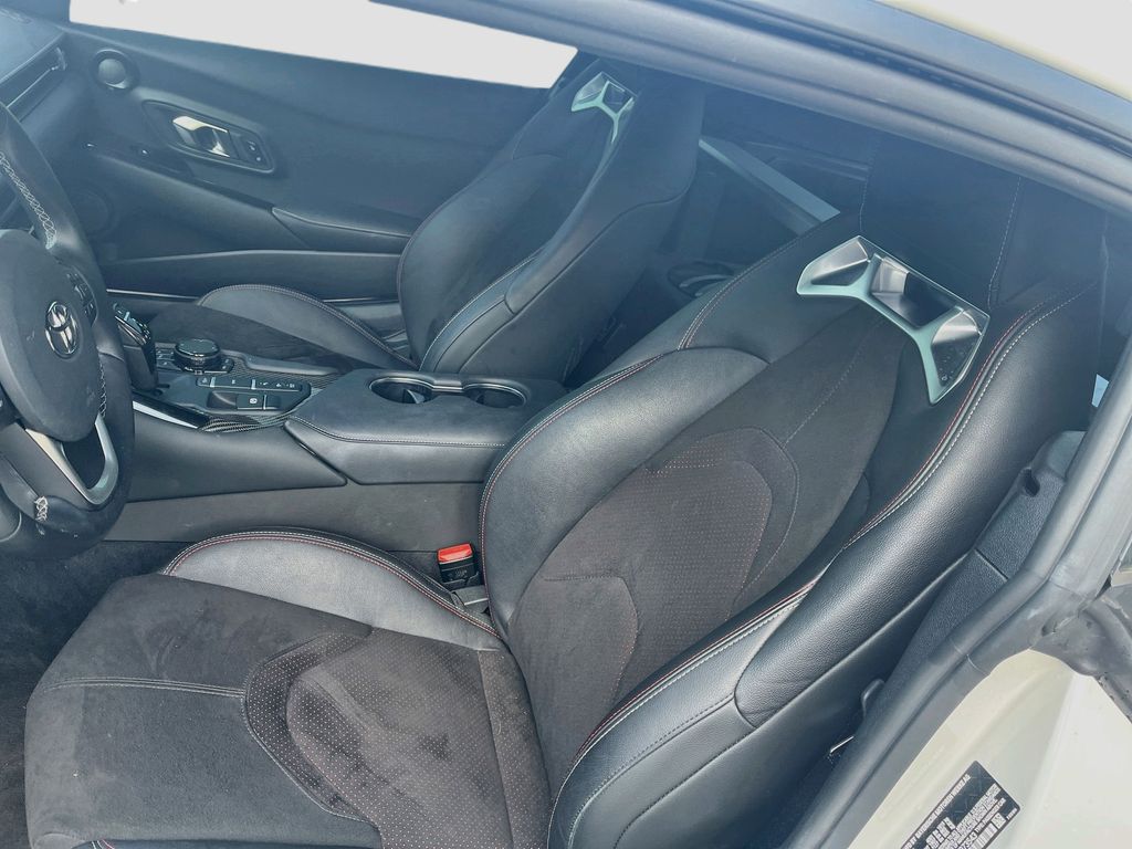 Used 2026 White Toyota 3.0 image 19