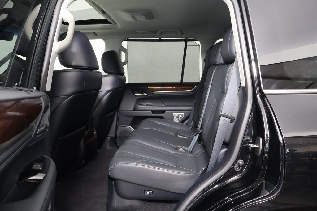 Thumbnail: 2021 Lexus LX - 11