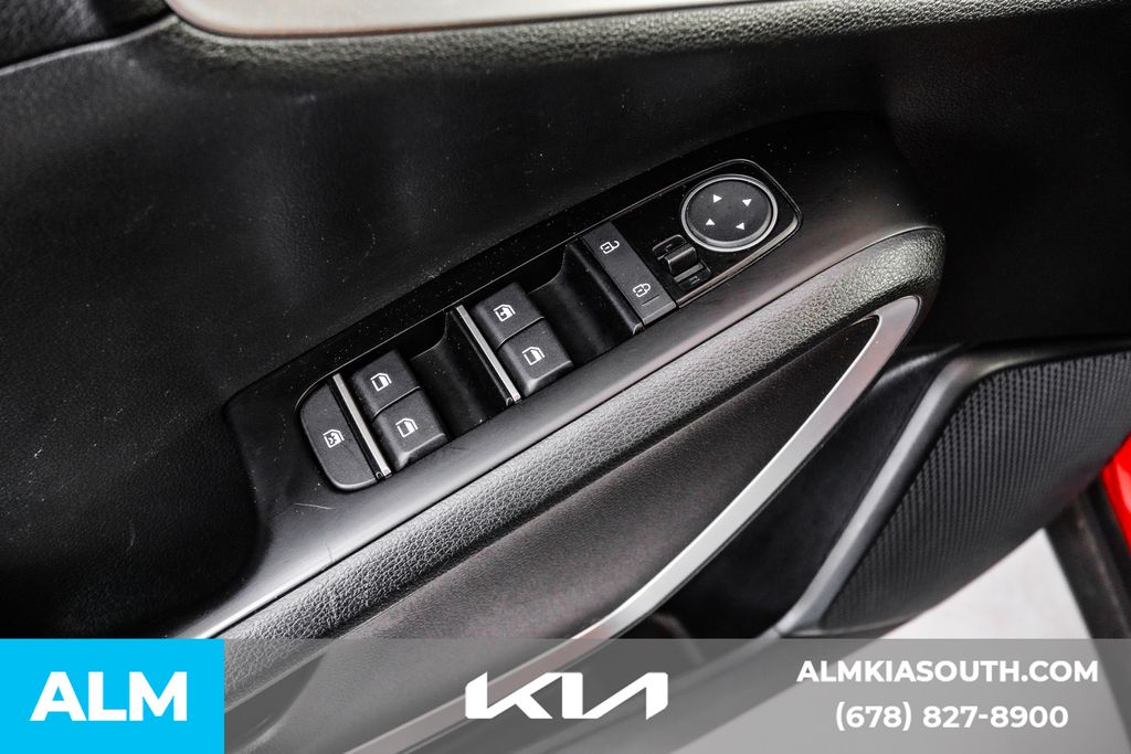 2023 Kia Soul LX photo 39