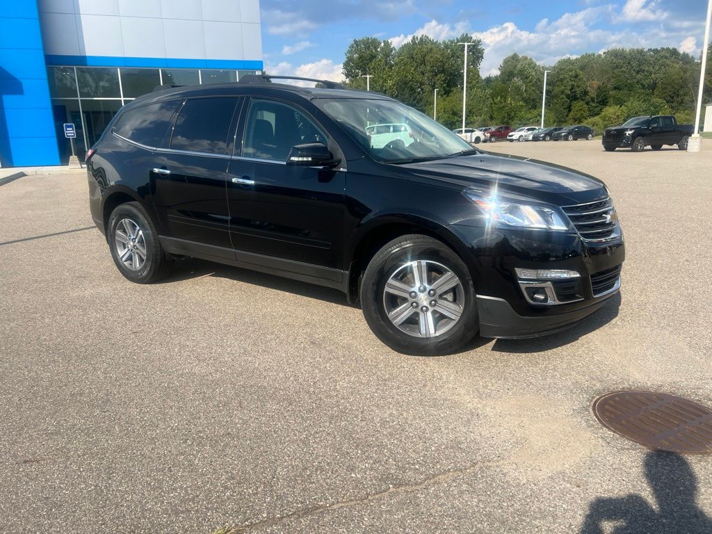  2017 Chevrolet Traverse 1LT AWD   