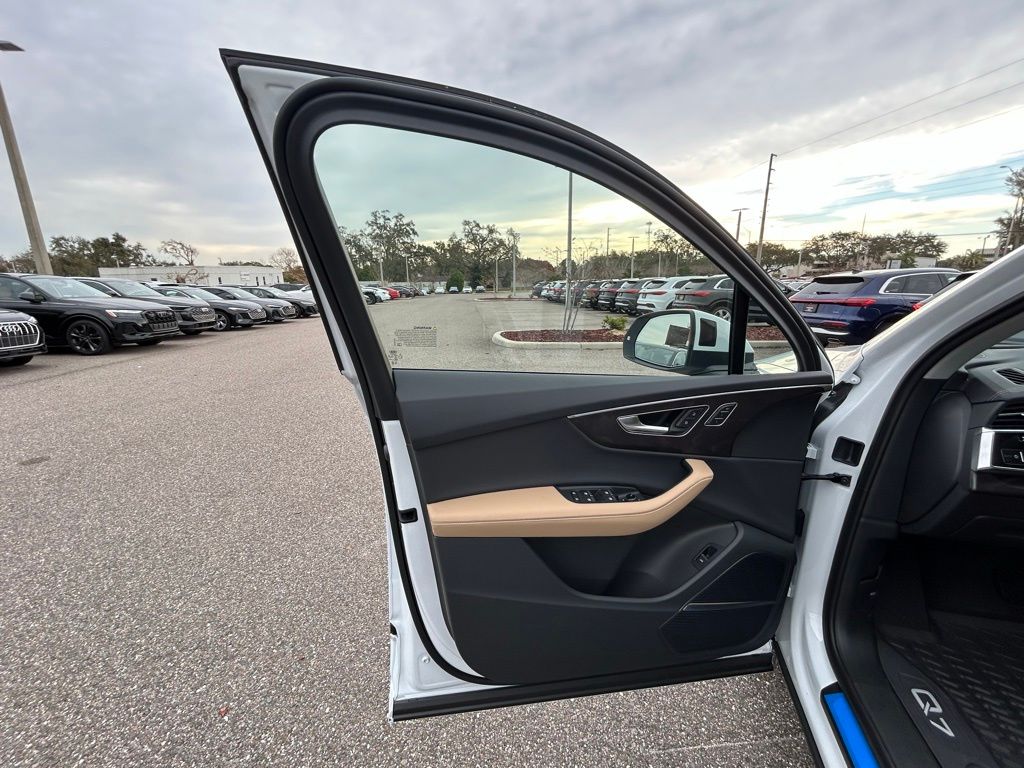 New 2026 White/off-white Audi 55 Premium Plus image 81