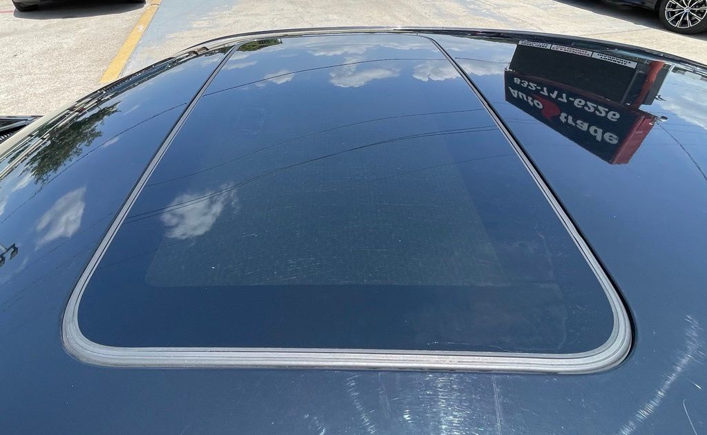 2019 Dodge Charger SXT Black at Autostrade