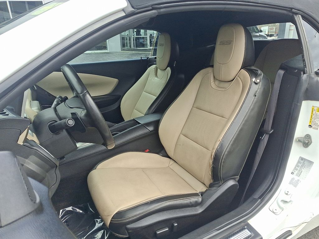 Thumbnail: 2014 Chevrolet Camaro - 13