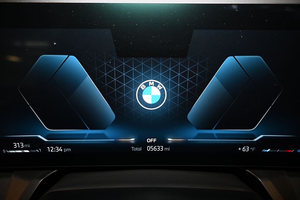 Thumbnail: 2025 BMW X3 - 26