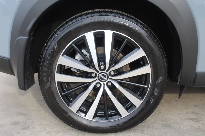 Used Car 2024 Nissan Pathfinder  Platinum For Sale Under $40,000 In Georgetown, Texas