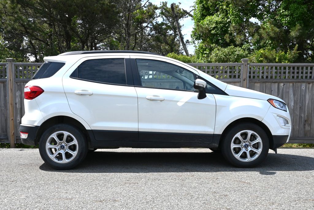 Thumbnail: 2020 Ford EcoSport - 6