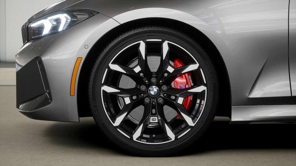 Thumbnail: 2026 BMW 3 Series - 7