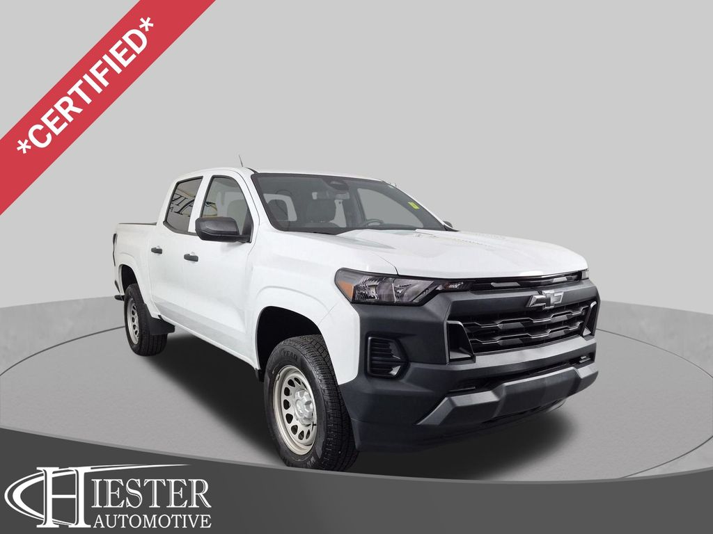 Summit White 2024 Chevrolet Colorado Pickup Truck 4X2 8-Speed Automatic