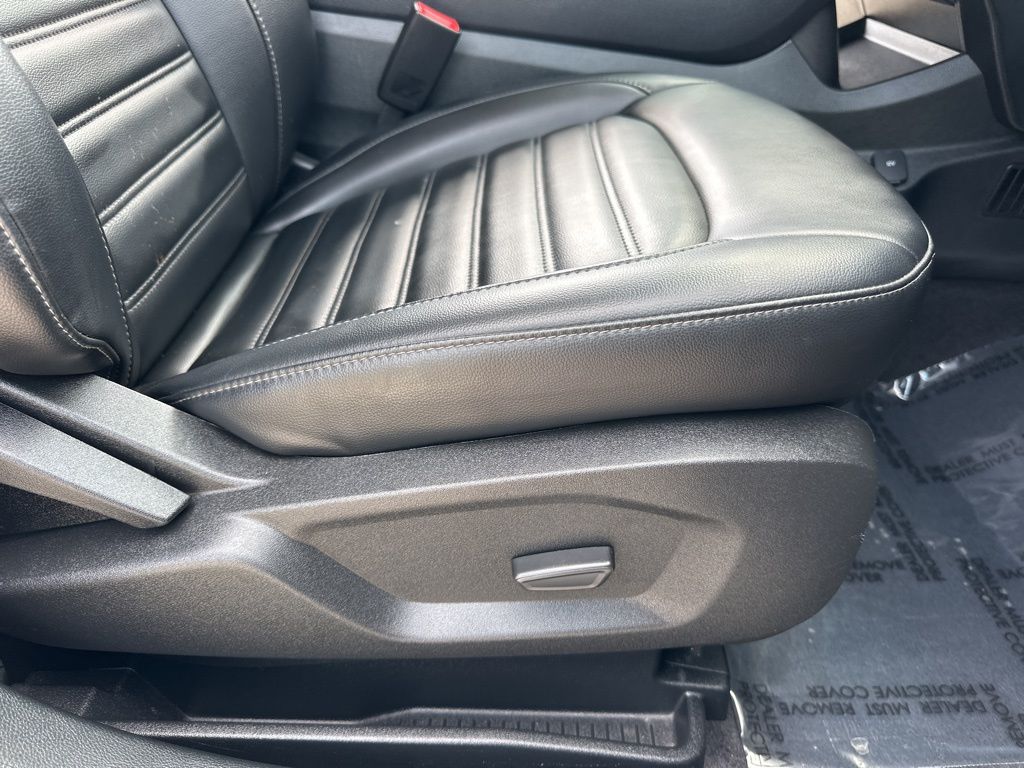 2023 Carbonized Gray Metallic Ford Edge SEL AWD SUV