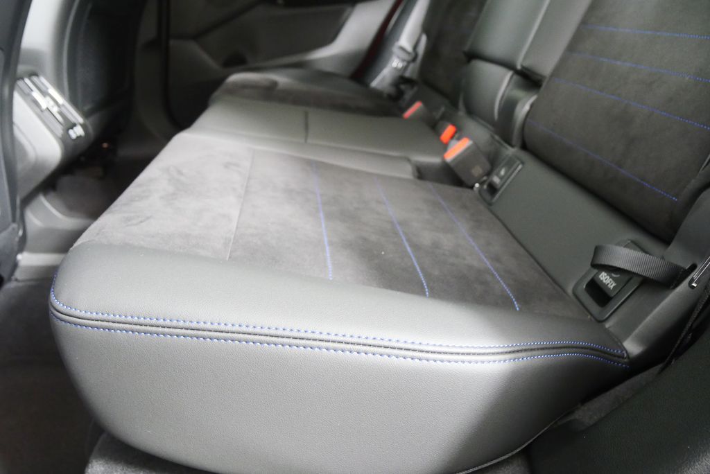 Thumbnail: 2024 BMW X2 - 15