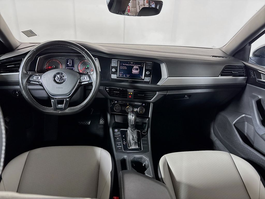 2021 Volkswagen Jetta R-Line