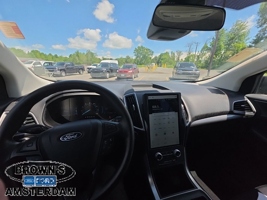 2023 Ford Edge SE - 1