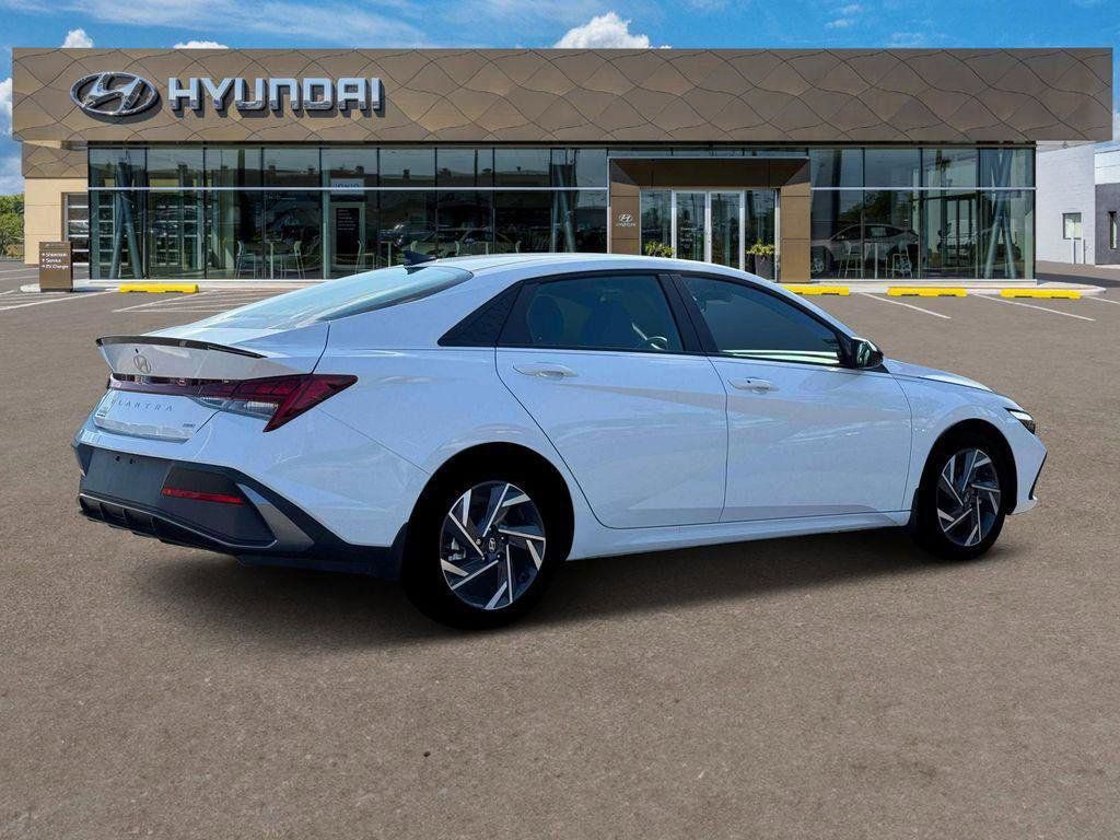 New 2025 Hyundai Elantra Hybrid SEL Sport New 2025 Hyundai Elantra Hybrid SEL Sport