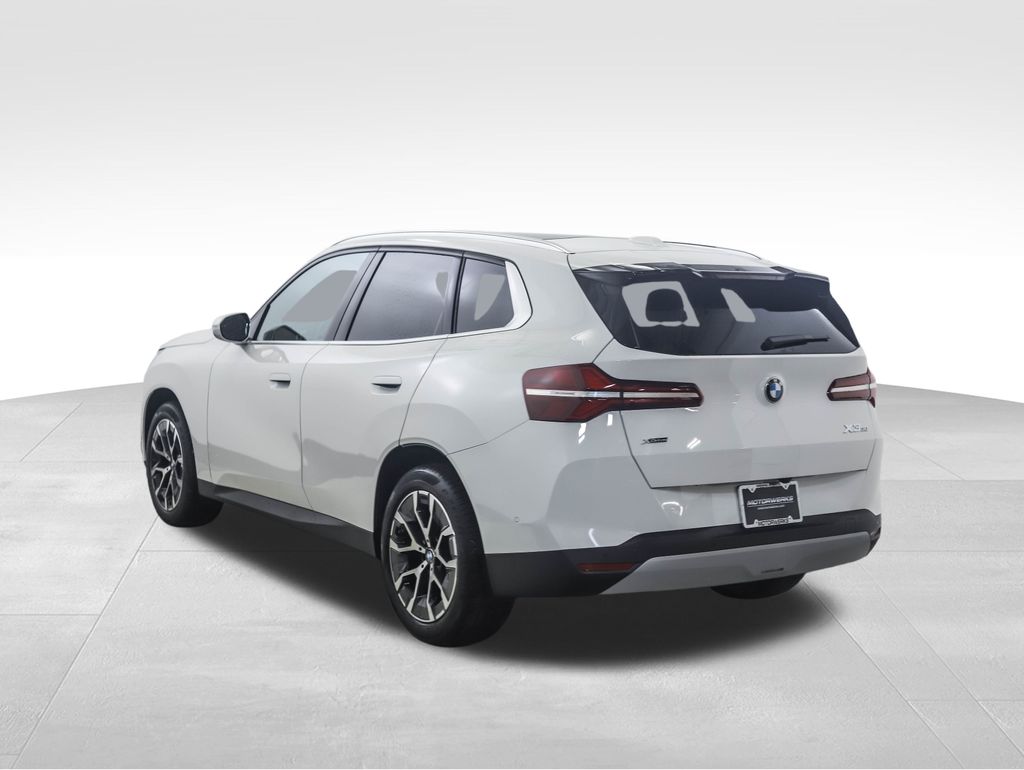 Thumbnail: 2026 BMW X3 - 3