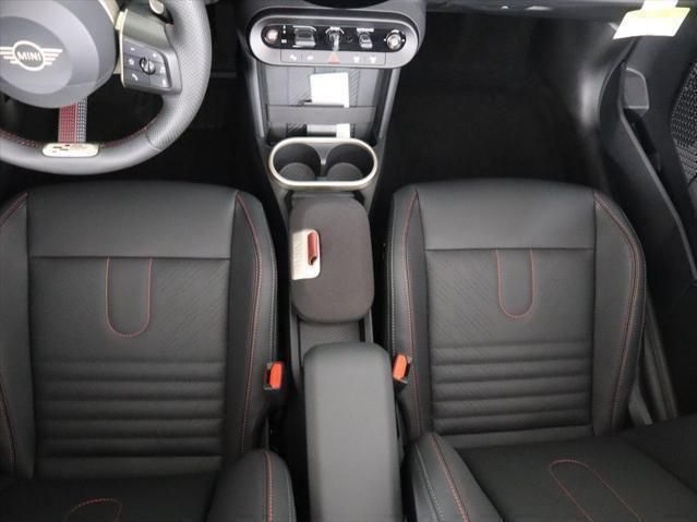 Thumbnail: 2026 MINI Cooper - 24