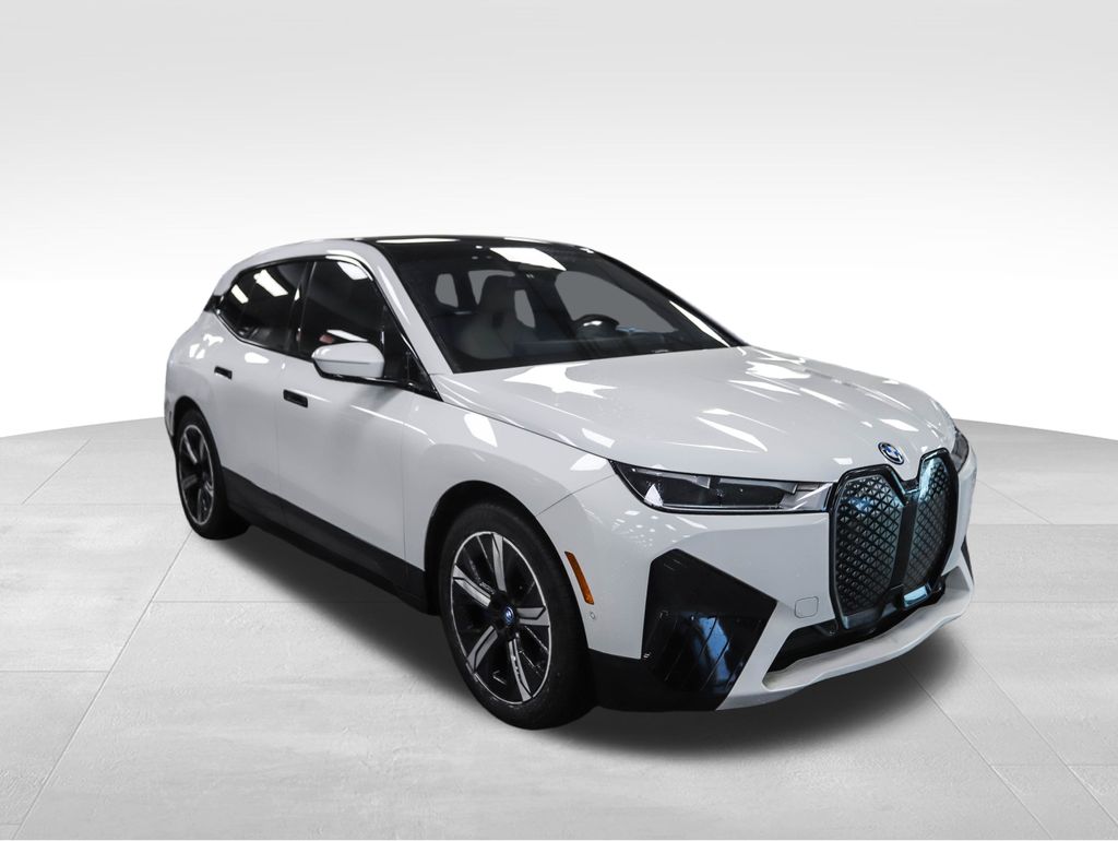 Thumbnail: 2024 BMW iX - 7