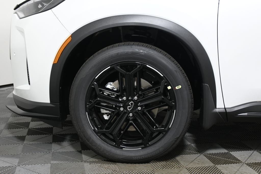 Thumbnail: 2026 INFINITI QX60 - 11