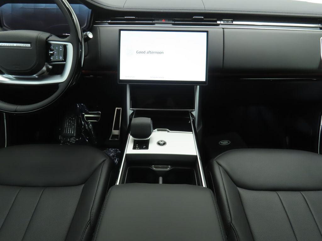 Thumbnail: 2025 Land Rover Range Rover - 13