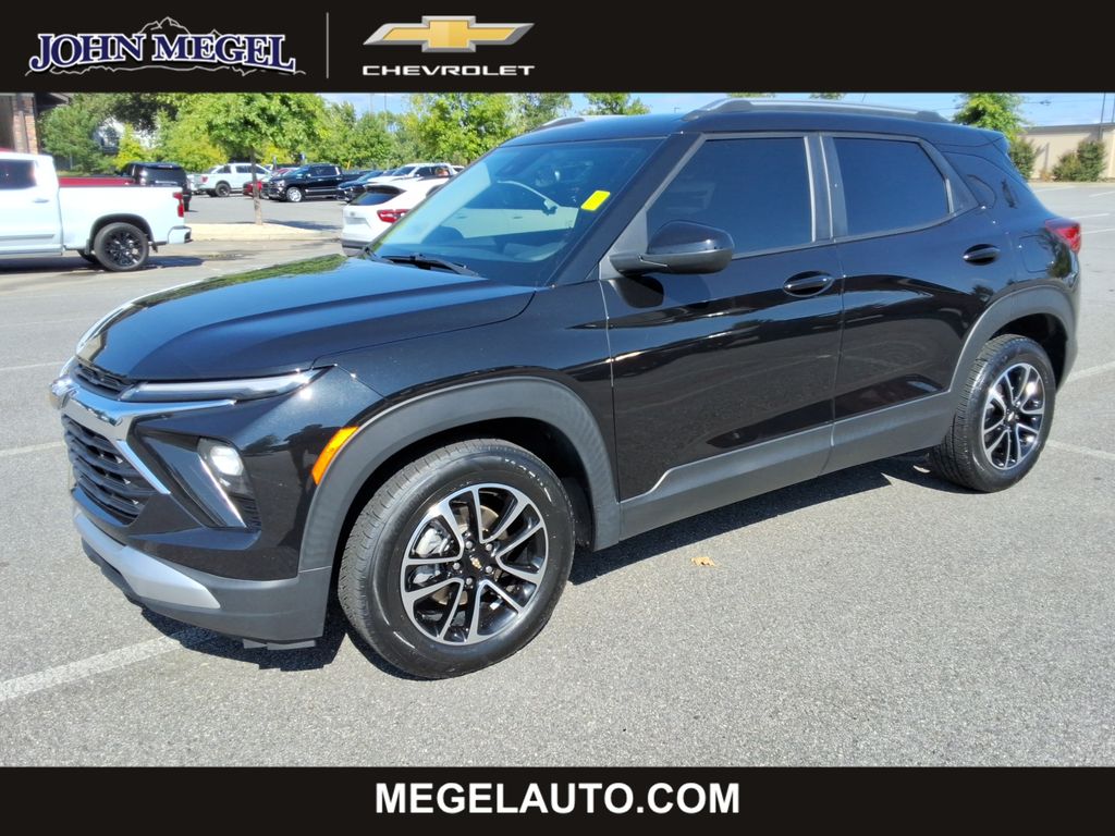 Mosaic Black Metallic 2024 Chevrolet Trailblazer SUV / Crossover Front-Wheel Drive Continuously Variable Transmission