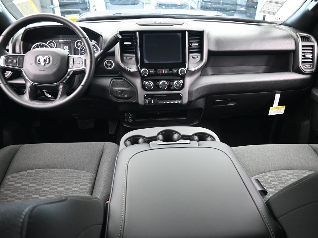 New 2026 Diamond Black Crystal Pearlcoat Ram Tradesman image 32