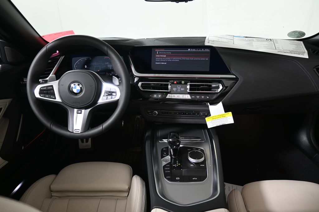 Thumbnail: 2026 BMW Z4 - 4
