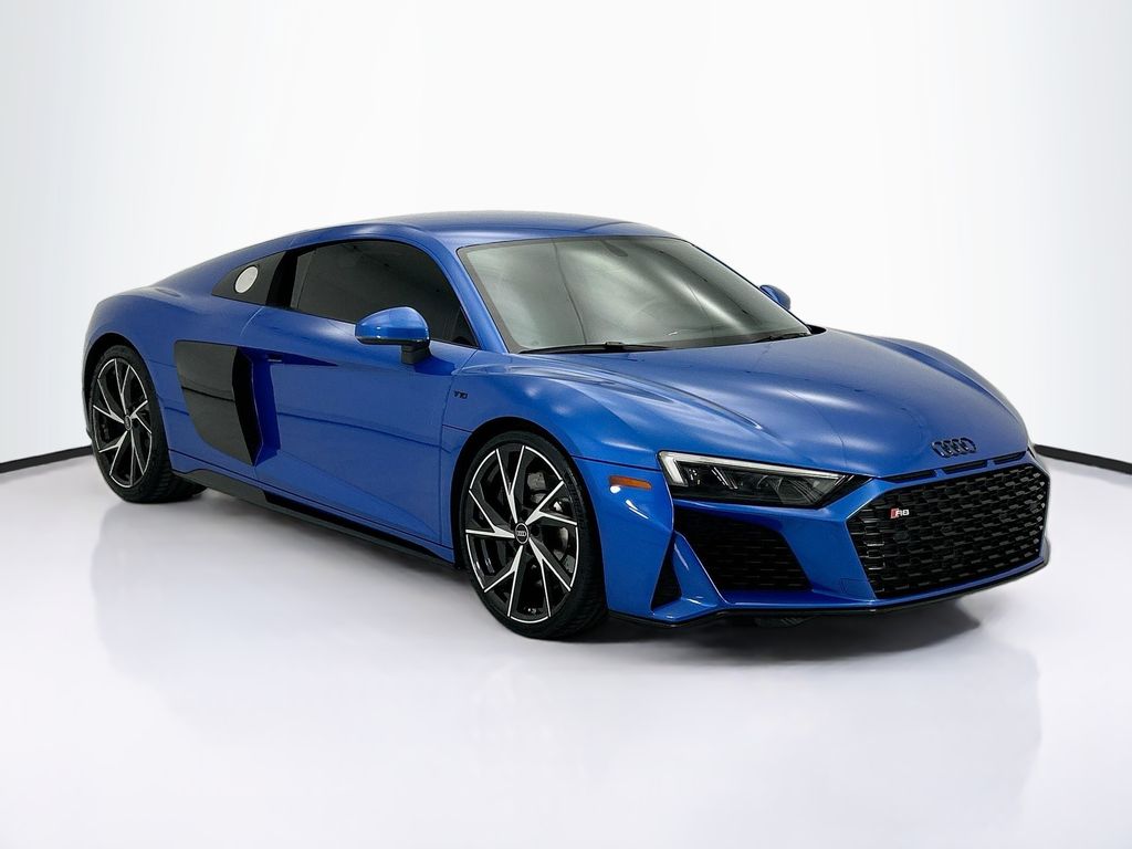 Thumbnail: 2021 Audi R8 - 3