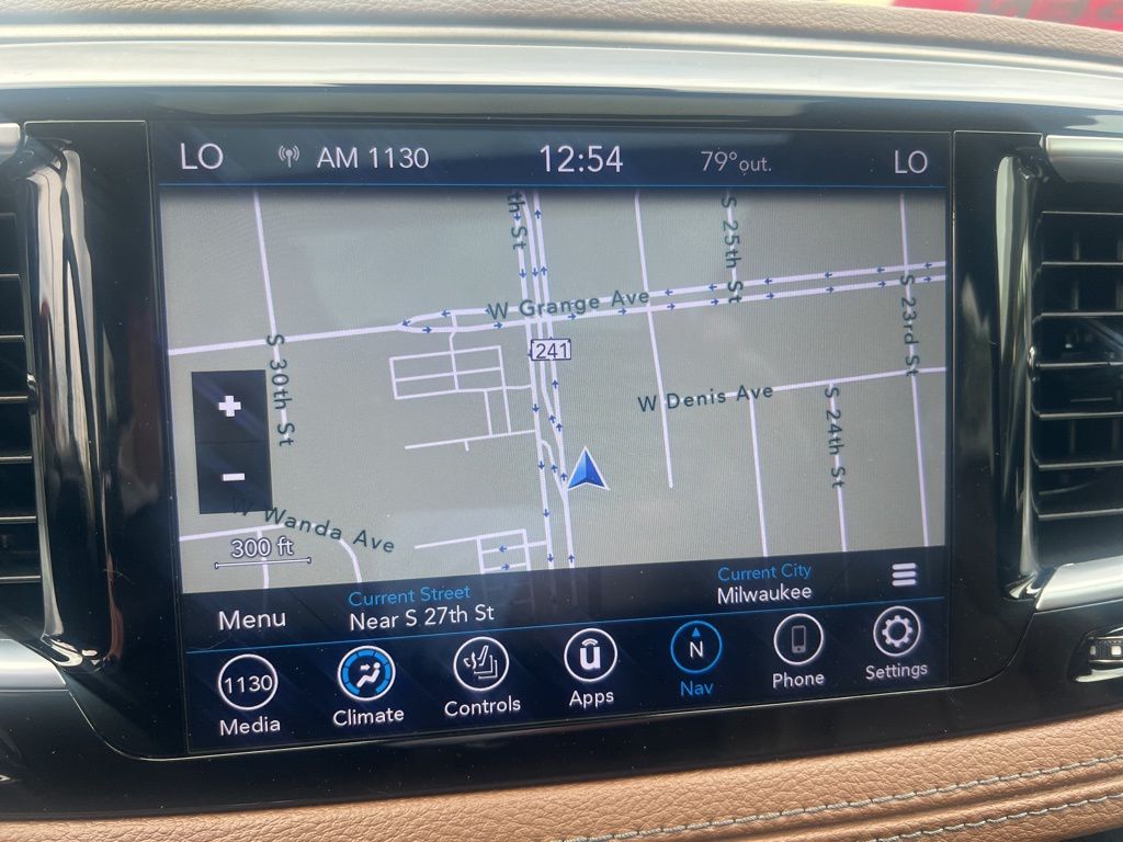 2018 Chrysler Pacifica Limited photo