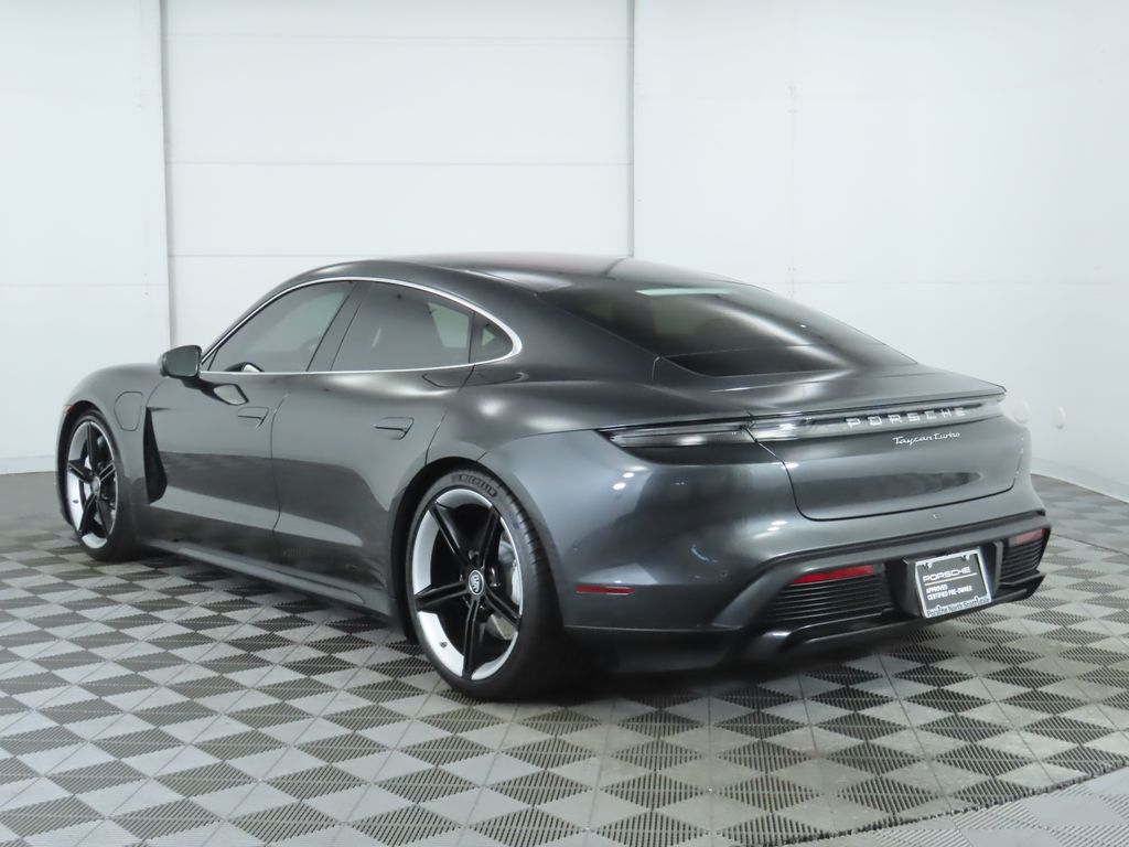 2020 Porsche Taycan Turbo 7