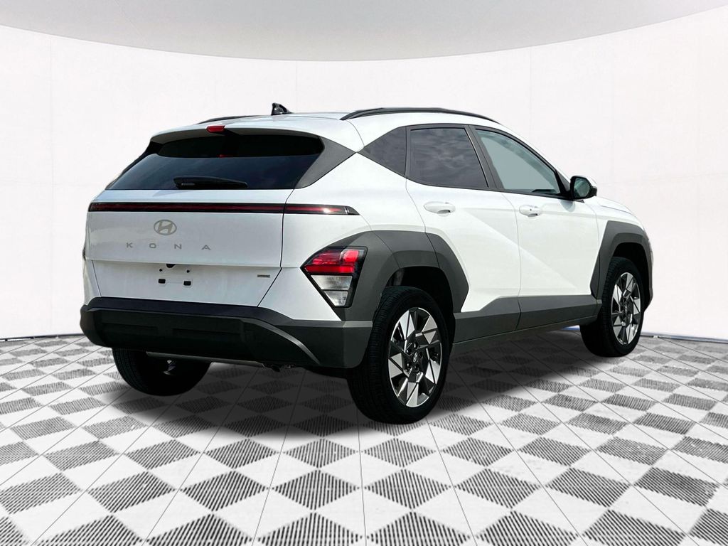 2024 Hyundai Kona SEL 7