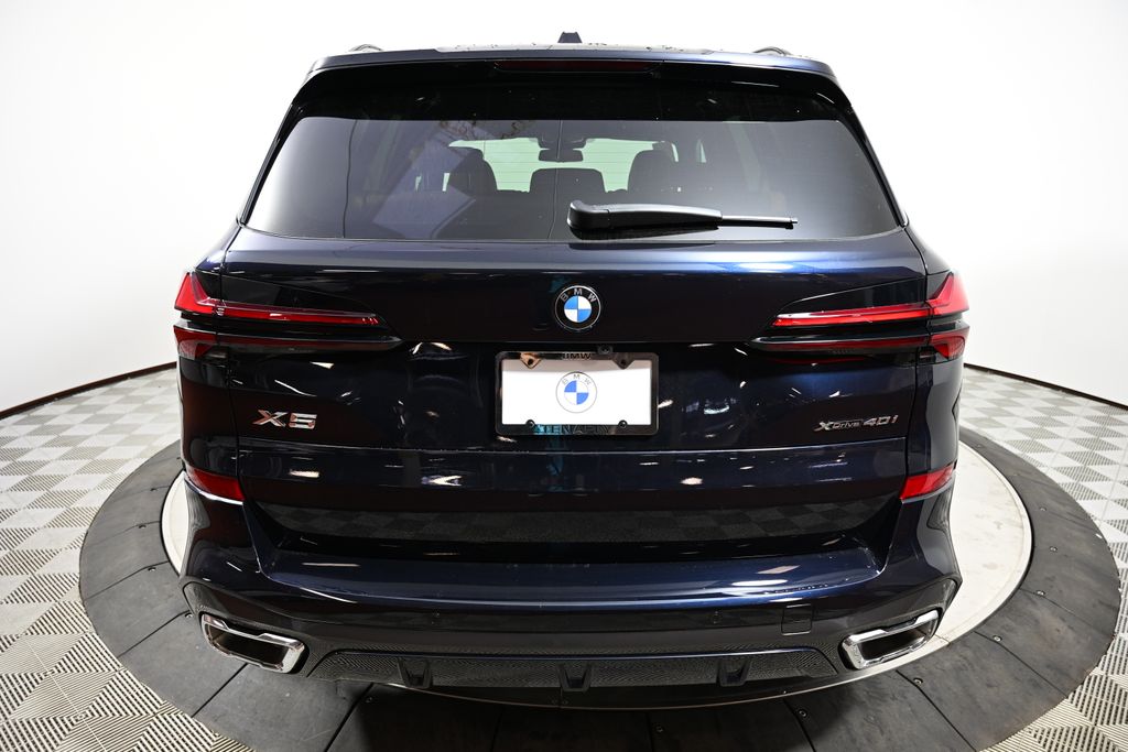 Thumbnail: 2026 BMW X5 - 4