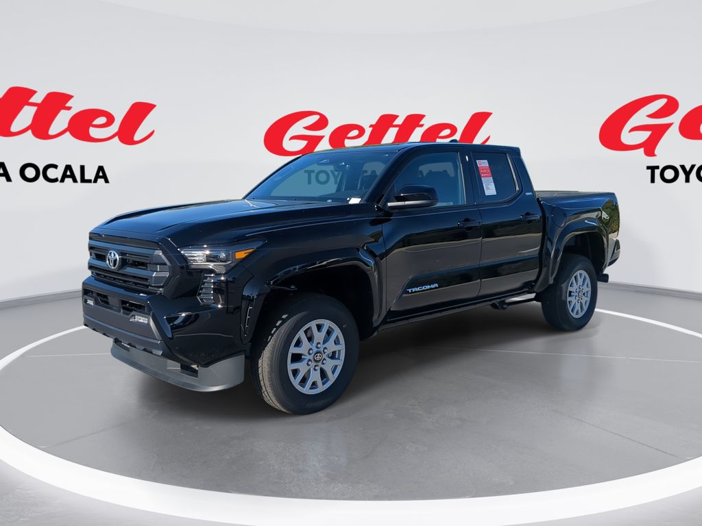 2025 Toyota Tacoma SR5's photo