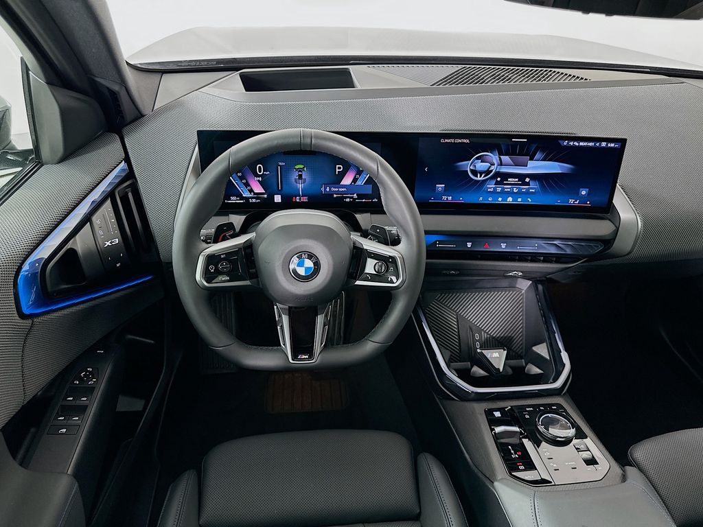 Thumbnail: 2025 BMW X3 - 21