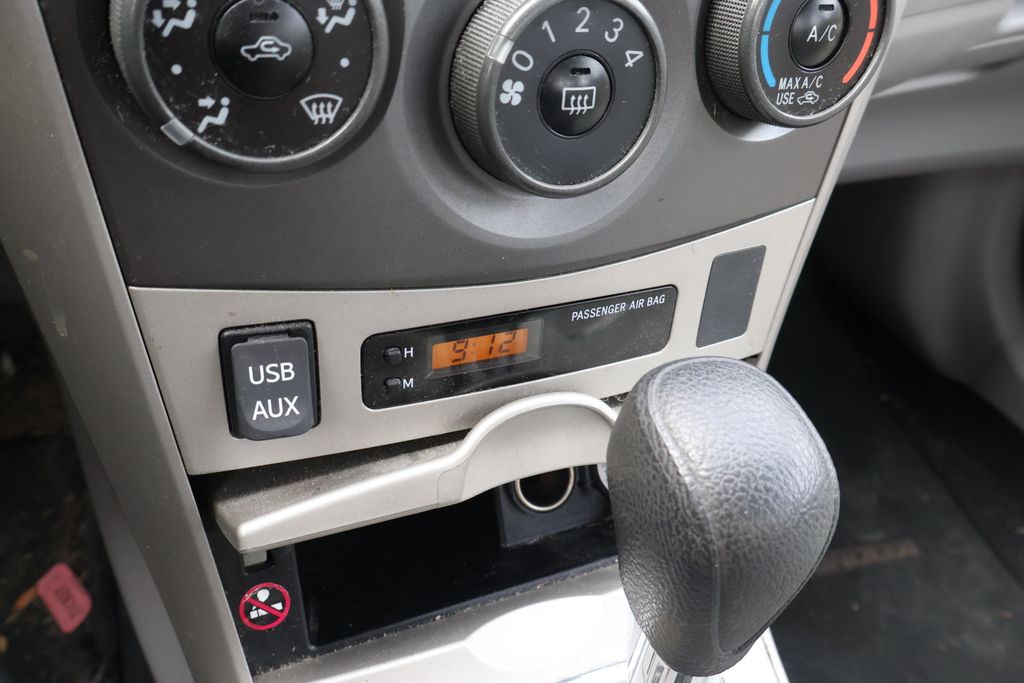 Thumbnail: 2011 Toyota Corolla - 22