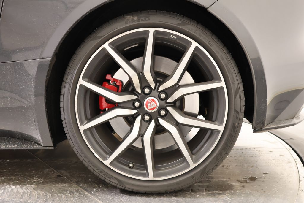 Thumbnail: 2023 Jaguar F-Type - 10