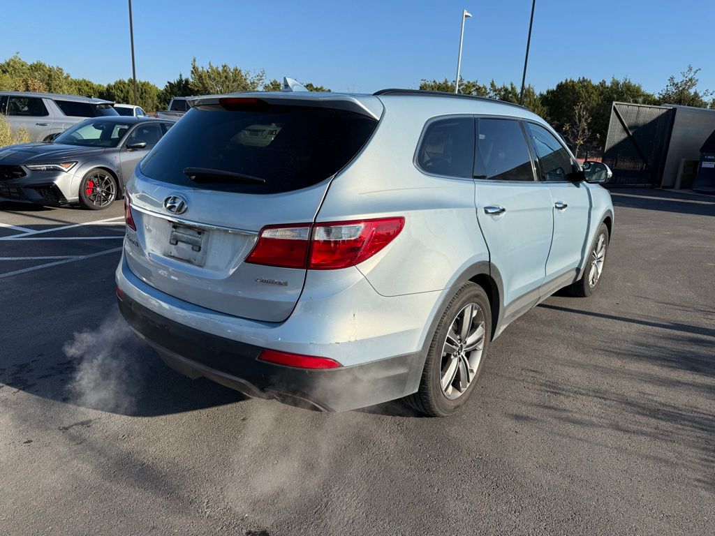 Thumbnail: 2013 Hyundai Santa Fe - 4