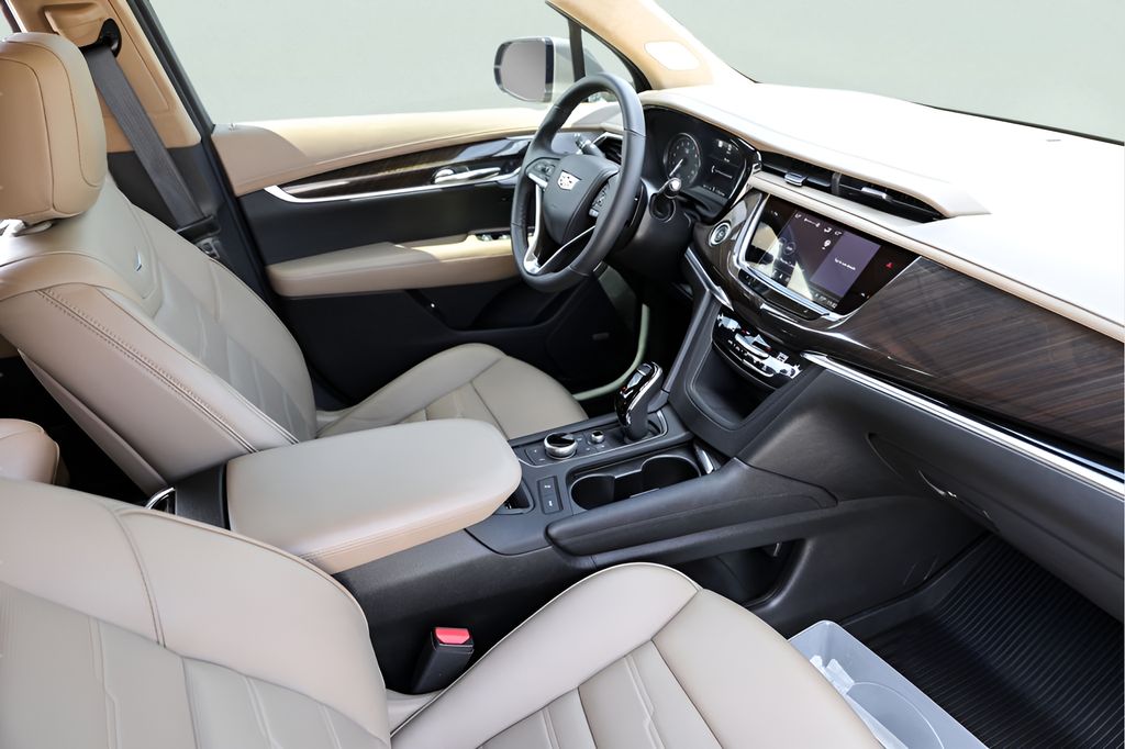 Used Car 2023 Cadillac Xt6  Premium Luxury For Sale Under $50,000 In Austin, Texas