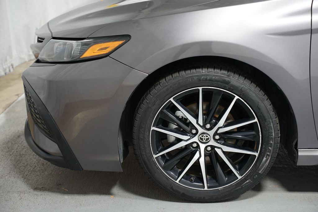 Thumbnail: 2023 Toyota Camry - 5