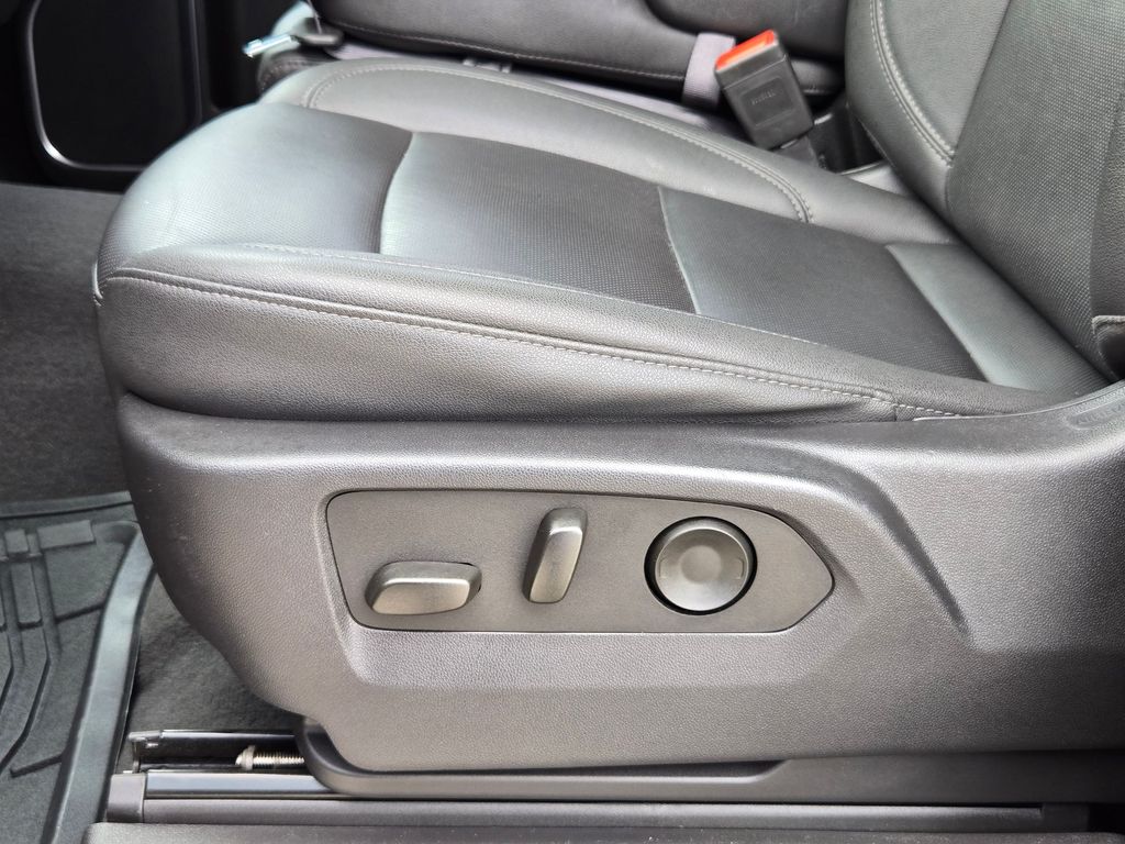 Used 2025 GMC Sierra 1500 Truck