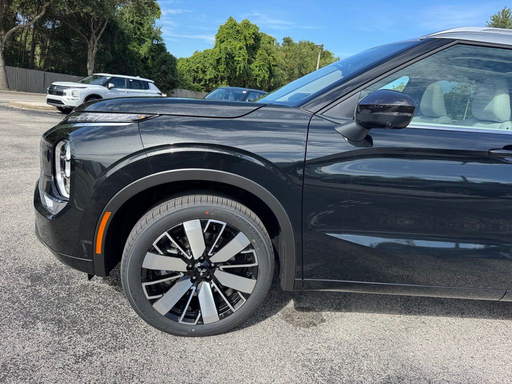 New 2025 Mitsubishi Outlander SUV