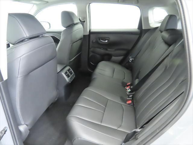 Thumbnail: 2025 Acura ADX - 22